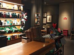 -星巴克(海门解放路店)