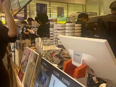 -霸王茶姬(上海静安大悦城店)