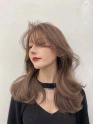 -阿莲新妆护肤造型