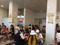 -易记皮肚面(明瓦廊店)