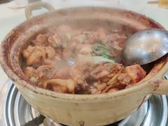 -渝君重庆火锅(嘉宾路店)