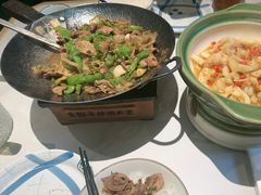 -费大厨辣椒炒肉(沙河万达店)
