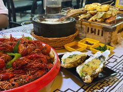 -云晓光头烧烤吧(盛夏店)