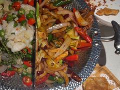 -小鱼小牛·鱼牛干锅·脆鱼火锅(世欧广场店)