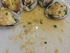 -鹏城人家海鲜酒家·23年老字号(较场尾店)