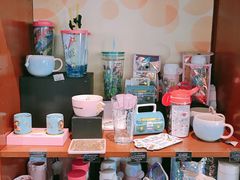零售区-星巴克(深圳欢乐颂店)