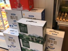 -一鸣真鲜奶吧(余杭东莲店)