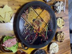 -正南齊北重庆老火锅(光华村直营店)