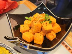 黑松露脆皮豆腐粒-桂满陇·杭州小馆(巴黎春天浦建店)