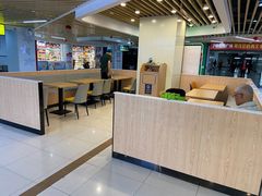 -德克士(场中路店)