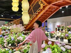 -瑞虹新天地月亮湾