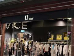 -东荟城名店仓