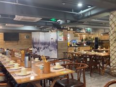 -蚝老板海鲜烧烤大排档(码头店)