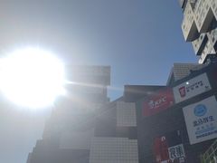 -资和信百货商场