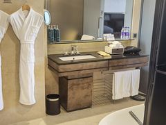 -广州天河希尔顿酒店