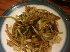 -秦唐一号西安菜馆(钟楼店)