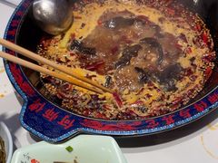 -何师傅美蛙鱼头(汉街店)