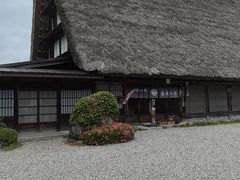 -白川乡与五箇山的合掌构造村落