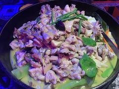 鸡汁菌菇味炭烧牛蛙泡锅-蛙来哒(湖州东吴银泰百货店)