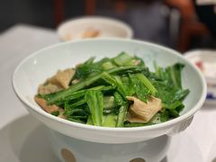 -江城小馆陕南妈妈菜·全球旅行餐厅(钟楼店)