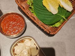 -草家酱蟹炭火烤肉店(珲春南路一店)