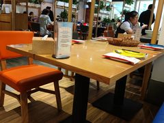 -渝信川菜 · 川味家常菜(财富购物中心店)