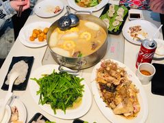 -肥仔文澳门猪骨煲(南京西路店)