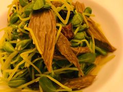 豌豆苗拌黑腐竹-北京厨房(西安SKP店)