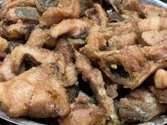 -肖肖酸萝卜鱼火锅(总店)