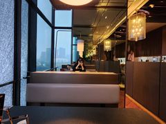 -蝴蝶里·粤菜·点心(滨江龙湖店)