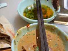 -巴渝瓦肆重庆鲜火锅(宝龙环湖店)