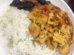 -聚德华天护国寺小吃(甜水园店)