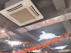 -云晓光头烧烤吧(德平路店)