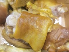 -哈尔滨小酒馆·鲜肉现穿自助烧烤(康新花园店)