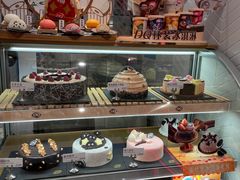 面包甜点陈列柜-DQ·蛋糕·冰淇淋(万象城店)
