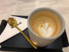 soe拿铁-达不溜意复合式咖啡店(市政广场店)