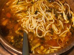 小锅米线-觅山云南菜(泊富ICITY店)