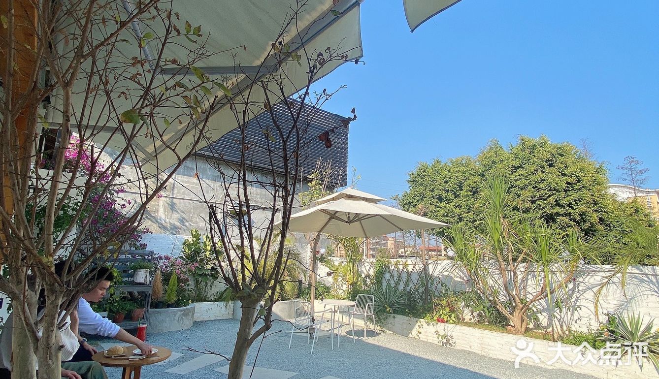 [吐]两间summer店都探过啦[吐][糖果]