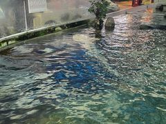 -鸿通城购物中心