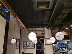 -Ribs & Burgers The Rocks