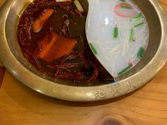 牛油麻辣鸳鸯锅-淄博老街火锅·烧烤(华侨城店)