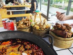 -瓜西西重庆火锅(花溪店)