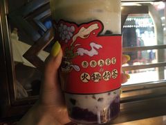 楽楽与官官de火鍋奶茶-哥老官重庆美蛙鱼头(宝山龙湖店)