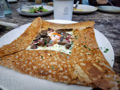 鸡蛋蘑菇熏肉荞麦可丽饼-RAC BAR(安福路店)