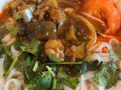 -亚龙湾希尔顿自助餐厅·海鲜·烧烤·沙滩BBQ·现场乐队