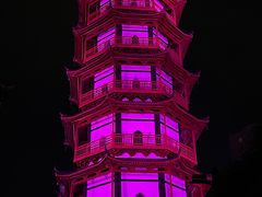 -绳金塔