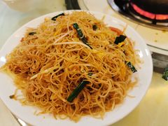 -渝君重庆火锅(嘉宾路店)
