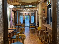 -西关84·History·Art·Cafe