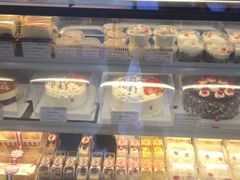 -红宝石·鲜奶小方·海派西点房(浦三店)