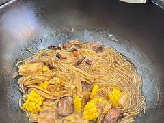 -70後铁锅炖(坡博总店)